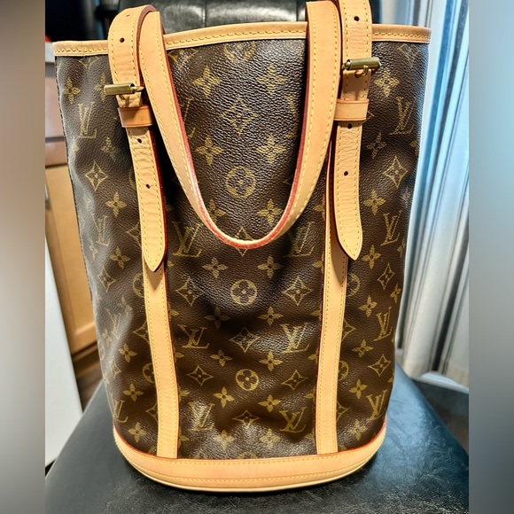 AUTHENTIC Louis Vuitton Monogram Vintage Bucket GM PRISTINE CONDITION - Picture 12 of 16